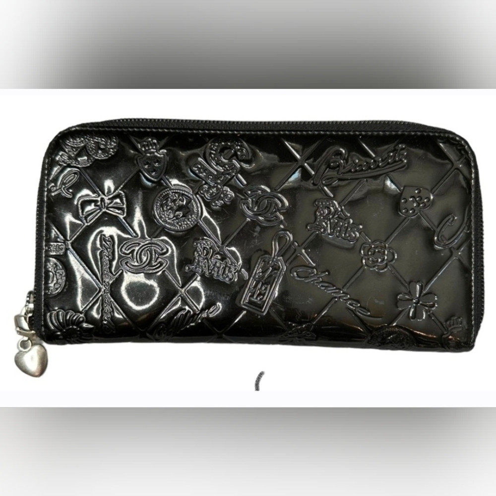 CHANEL Precious Symbols Black Patent Quilted Leather Zippy Wallet
